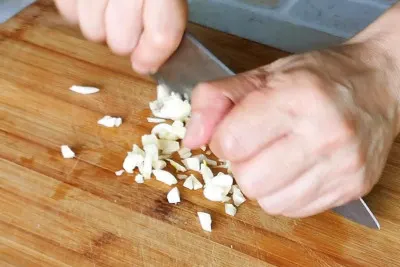 shrimp and asparagu stir fry chop garlic