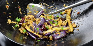 Eggplant with garlic sauce