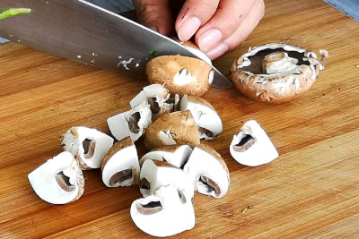 teriyaki chicken stir-fry with mushrooms