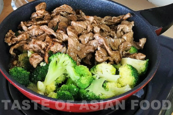 Beef and broccoli stir-fry - add broccoli and beef