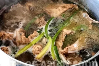xiao log bao - chicken broth