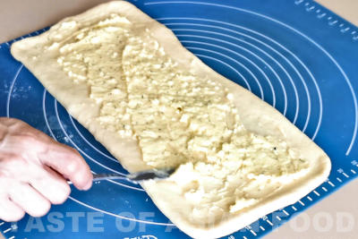 Pull apart garlic bread - spread garlic butter