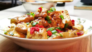 This red-cooked tofu (红烧豆腐, Hongshao tofu) is the best tofu recipe that can change your mind if you think it is tasteless.