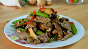 beef and mushrooms stir fry featured image